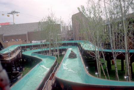 043 - Log Flume ride